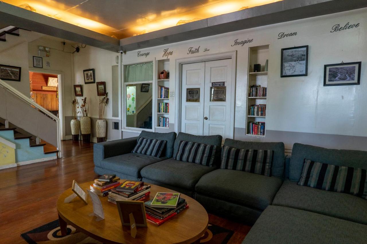 Old Orangewood Bed & Breakfast Baguio City Exterior photo